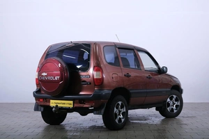 Внедорожник Chevrolet Niva 2008 года, 559000 рублей, Омск