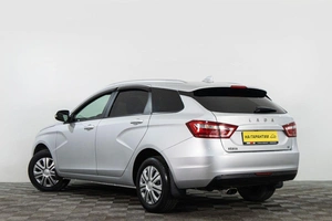 Универсал ВАЗ (LADA) Vesta 2018 года, 899000 рублей, Сургут