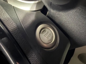 Внедорожник Nissan Juke 2011 года, 1149000 рублей, Ачинск