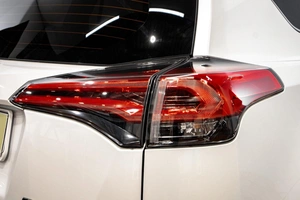 Внедорожник Toyota RAV4 2018 года, 3389000 рублей, Барнаул