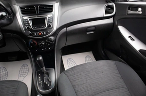 Седан Hyundai Solaris 2015 года, 739000 рублей, Оренбург