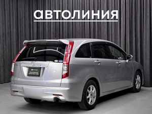 Минивэн Honda Stream 2009 года, 1050000 рублей, Красноярск