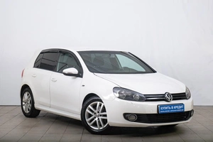 Хетчбэк Volkswagen Golf 2012 года, 749000 рублей, Томск