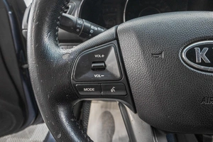 Седан Kia Rio 2012 года, 799000 рублей, Барнаул