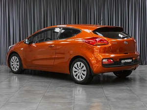 Хетчбэк Kia Ceed 2013 года, 1199000 рублей, Тюмень