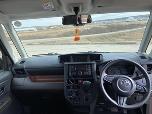 Минивэн Toyota Roomy 2018 года, 1000000 рублей, Ужур