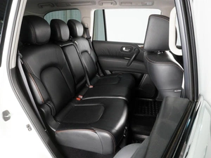 Внедорожник Nissan Patrol 2012 года, 3650000 рублей, Красный Пахарь