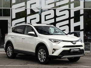 Внедорожник Toyota RAV4 2017 года, 2500000 рублей, Волгоград