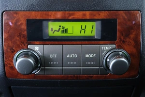 Внедорожник Toyota Highlander 2013 года, 2499000 рублей, Омск