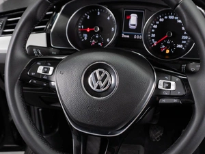 Универсал Volkswagen Passat 2017 года, 1549000 рублей, Тюмень