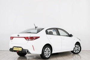 Седан Kia Rio 2021 года, 1649000 рублей, Красноярск
