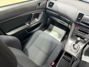 Седан Subaru Legacy 2003 года, 699000 рублей, Красноярск