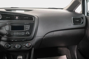 Хетчбэк Kia Ceed 2017 года, 1349000 рублей, Кемерово