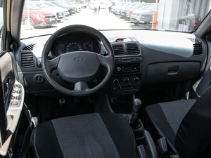 Седан Hyundai Accent 2005 года, 460000 рублей, Краснодар