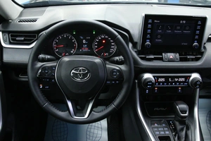 Внедорожник Toyota RAV4 2020 года, 3283000 рублей, Солонцы