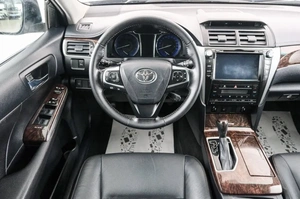 Седан Toyota Camry 2016 года, 2389000 рублей, Красноярск