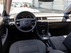 Седан Audi A6 2002 года, 520000 рублей, Краснодар