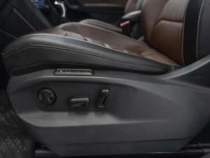 Внедорожник Volkswagen Tiguan 2021 года, 3899000 рублей, Саратов