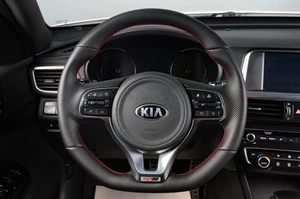 Седан Kia Optima 2017 года, 2039000 рублей, Тюмень