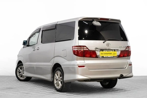 Минивэн Toyota Alphard 2008 года, 1889000 рублей, Барнаул