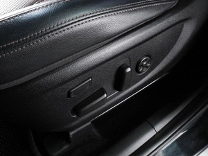 Внедорожник Hyundai Santa Fe 2018 года, 2697000 рублей, Воронеж