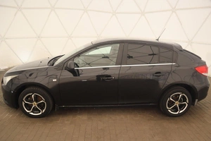 Хэтчбек Chevrolet Cruze 2011 года, 870000 рублей, Орёл