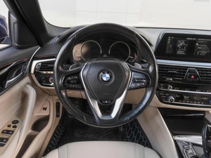Седан BMW 5 серия 2020 года, 3399000 рублей, Саратов