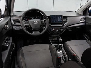 Седан Hyundai Solaris 2021 года, 1725000 рублей, Краснодар