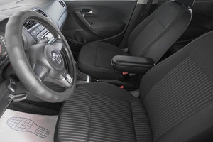 Седан Volkswagen Polo 2011 года, 799000 рублей, Кемерово