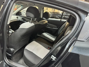 Хетчбэк Chevrolet Cruze 2013 года, 797000 рублей, Красноярск