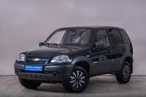 Внедорожник Chevrolet Niva 2015 года, 749000 рублей, Томск