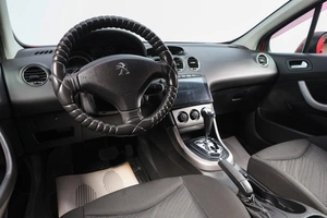 Хетчбэк Peugeot 308 2011 года, 639000 рублей, Новосибирск