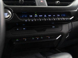 Внедорожник Lexus UX 2021 года, 3493055 рублей, Москва