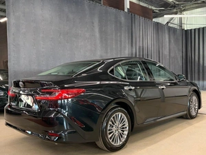 Седан Toyota Camry 2025 года, 4899000 рублей, Павловская Слобода
