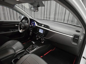 Седан Kia Rio 2020 года, 1575000 рублей, Красноярск