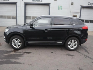Внедорожник Geely Atlas 2019 года, 1400000 рублей, Железногорск