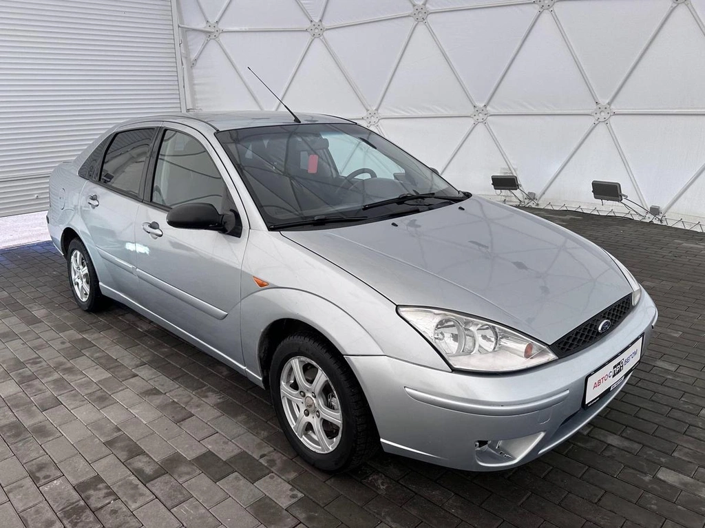 Седан Ford Focus 2004 года, 325000 рублей, Клинцы
