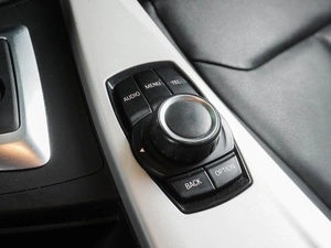 Седан BMW 3 серия 2014 года, 1497000 рублей, Воронеж