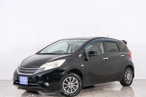 Хетчбэк Nissan Note 2013 года, 899000 рублей, Красноярск