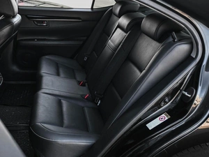 Седан Lexus ES 2013 года, 2099000 рублей, Кирилловка