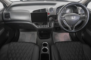 Минивэн Honda Stream 2009 года, 1159000 рублей, Кемерово