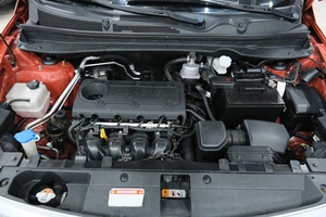 Внедорожник Kia Sportage 2013 года, 1559000 рублей, Омск