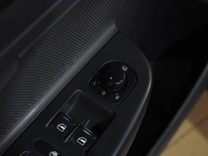 Хетчбэк Volkswagen Golf 2008 года, 639000 рублей, Воронеж