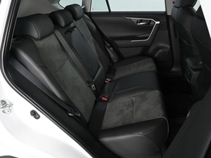 Внедорожник Toyota RAV4 2025 года, 4299000 рублей, Ростов-на-Дону