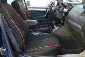 Минивэн Opel Zafira 2011 года, 729000 рублей, Омск