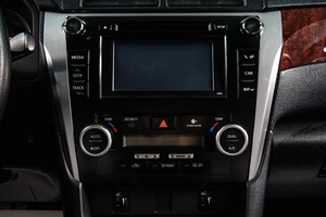 Седан Toyota Camry 2013 года, 1719000 рублей, Сургут