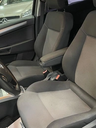 Хетчбэк Opel Astra 2011 года, 597000 рублей, Солонцы