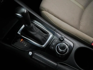 Седан Mazda 3 2018 года, 1527055 рублей, Москва