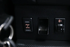 Универсал Nissan Wingroad 2011 года, 713000 рублей, Солонцы