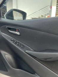 Хетчбэк Mazda Demio 2017 года, 1097000 рублей, Солонцы